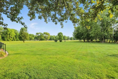 Golf Course Living in a Private Cul-de-Sac Setting! Welcome to on Crawfordsville Country Club in Indiana - for sale on GolfHomes.com, golf home, golf lot