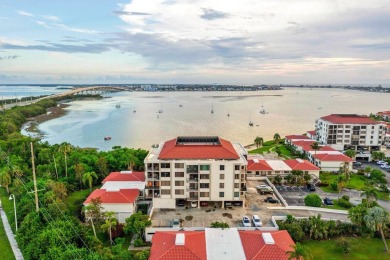 Magnificent sunsets, panoramic and breathtaking bay, nature and on Isla Del Sol Yacht and Country Club in Florida - for sale on GolfHomes.com, golf home, golf lot