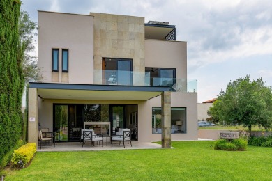 Perched in a privileged location within the prestigious Ventanas on  in  - for sale on GolfHomes.com, golf home, golf lot