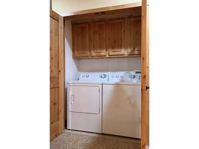Tucked away on a quiet cul-de-sac and set on a beautiful level 0 on Plumas Pines Golf Resort in California - for sale on GolfHomes.com, golf home, golf lot