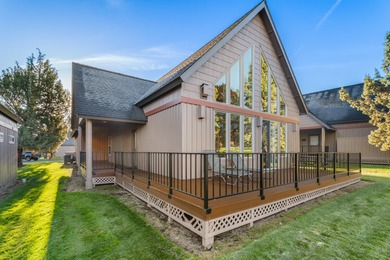 Located on the 18th fairway of The Ridge Course in Eagle Crest on Eagle Crest Golf Resort - Resort Course in Oregon - for sale on GolfHomes.com, golf home, golf lot