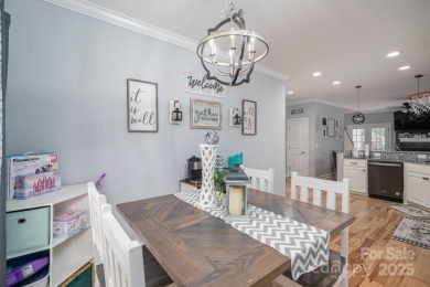 Home owner works from home and needs an hour heads up before on Woodbridge Golf Links in North Carolina - for sale on GolfHomes.com, golf home, golf lot