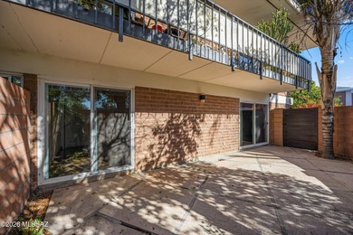 Beautifully remodeled 2-bedroom, 2-bathroom ground-floor on Randolph Park Golf Courses in Arizona - for sale on GolfHomes.com, golf home, golf lot