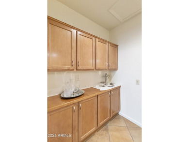 Beautifully updated 3BR, 2.5BA Marbella model on a large lot in on Oakwood Golf Club  in Arizona - for sale on GolfHomes.com, golf home, golf lot