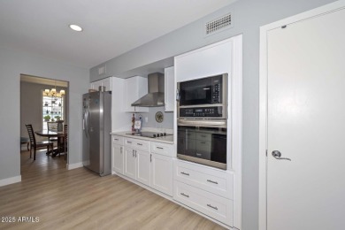 AZ Resort Style Living at its Best! Beautifully Remodeled Gemini on Sun City Country Club in Arizona - for sale on GolfHomes.com, golf home, golf lot