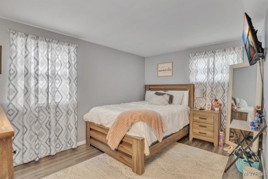 Welcome to 2918 Jerauld Avenue -- a charming, well-kept ranch in on Hyde Park Municipal Golf Course - Hyde Park 1 in New York - for sale on GolfHomes.com, golf home, golf lot