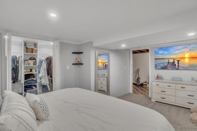 Welcome to 2918 Jerauld Avenue -- a charming, well-kept ranch in on Hyde Park Municipal Golf Course - Hyde Park 1 in New York - for sale on GolfHomes.com, golf home, golf lot