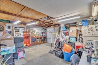Welcome to 2918 Jerauld Avenue -- a charming, well-kept ranch in on Hyde Park Municipal Golf Course - Hyde Park 1 in New York - for sale on GolfHomes.com, golf home, golf lot