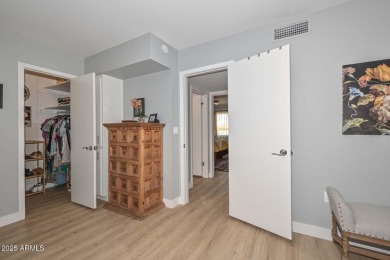 AZ Resort Style Living at its Best! Beautifully Remodeled Gemini on Sun City Country Club in Arizona - for sale on GolfHomes.com, golf home, golf lot