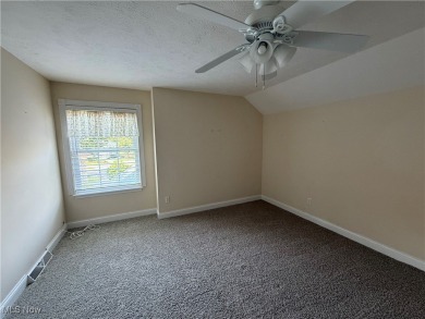Beautiful free-standing townhome with easy ONE floor living w/ on Quail Hollow Resort and Country Club in Ohio - for sale on GolfHomes.com, golf home, golf lot
