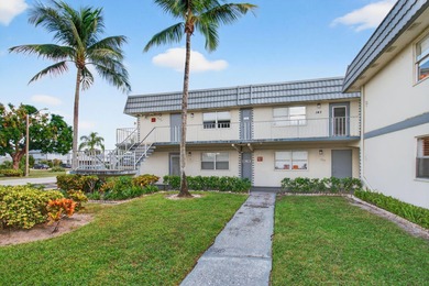Beautifully Updated 2-Bedroom, 2-Bath Ground-Floor Condo in on Kings Point Golf - Executive in Florida - for sale on GolfHomes.com, golf home, golf lot