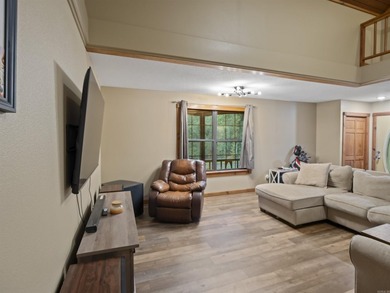 THIS CHARMING 2 STORY HOME CENTRALLY LOCATED IN BEAUTIFUL HOT on DeSoto Golf Course in Arkansas - for sale on GolfHomes.com, golf home, golf lot