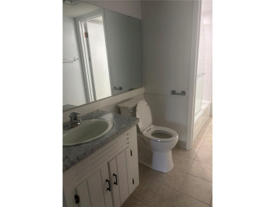 Welcome to this well-maintained 2-bedroom, 1.5-bath condo on Country Club At Silver Springs Shores in Florida - for sale on GolfHomes.com, golf home, golf lot