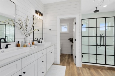 Don't miss your opportunity with this stunning 3 bed, 3 bath on Country Club of Orlando in Florida - for sale on GolfHomes.com, golf home, golf lot