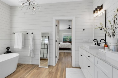 Don't miss your opportunity with this stunning 3 bed, 3 bath on Country Club of Orlando in Florida - for sale on GolfHomes.com, golf home, golf lot