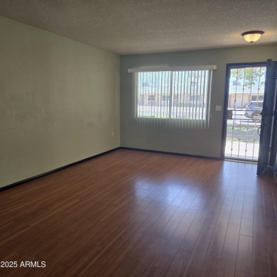 Spacious and Rare 3 bedroom Sun City townhome.  End unit.  Roof on Sun City Lakes West and East in Arizona - for sale on GolfHomes.com, golf home, golf lot