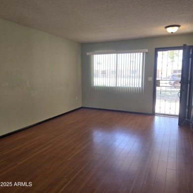 Spacious and Rare 3 bedroom Sun City townhome.  End unit.  Roof on Sun City Lakes West and East in Arizona - for sale on GolfHomes.com, golf home, golf lot