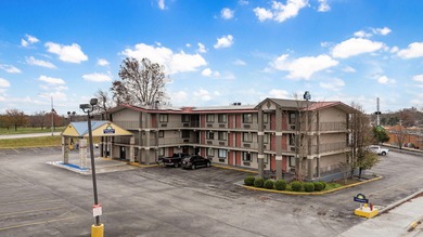 Great Investment Opportunity!!Positioned just minutes from top on Bill and Payne Stewart Golf Course  in Missouri - for sale on GolfHomes.com, golf home, golf lot