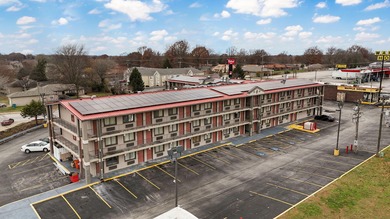 Great Investment Opportunity!!Positioned just minutes from top on Bill and Payne Stewart Golf Course  in Missouri - for sale on GolfHomes.com, golf home, golf lot