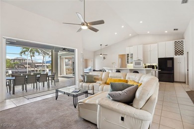 PRIME SW CAPE CORAL LOCATION! This home boasts almost 2,500 sq on Royal Tee Country Club in Florida - for sale on GolfHomes.com, golf home, golf lot