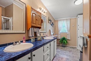 Welcome to 300 Rolling Ridge Dr. in Longs, SC -- a charming on Aberdeen Golf and Country Club in South Carolina - for sale on GolfHomes.com, golf home, golf lot