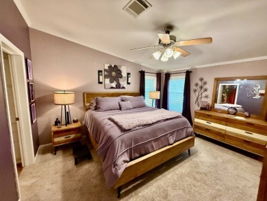 Home is located in Water Oak Country Club Estates in Lady Lake on Water Oak Country Club Estates in Florida - for sale on GolfHomes.com, golf home, golf lot