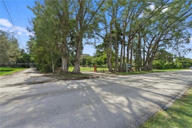 Just reduced by $100,000 and seller wants offers ASAP on Killian Greens Golf Club in Florida - for sale on GolfHomes.com, golf home, golf lot