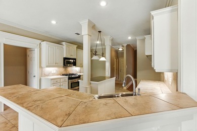 Live the Maumelle lifestyle in this 4 bedroom, 2.5 bath home on The Country Club of Arkansas in Arkansas - for sale on GolfHomes.com, golf home, golf lot