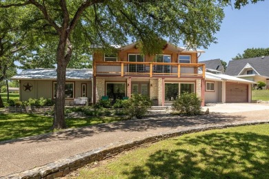 Welcome Home to Golf Course Views. Gather, Mingle, and Entertain on De Cordova Bend Country Club in Texas - for sale on GolfHomes.com, golf home, golf lot