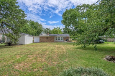 Completely Remodeled Home on the 11th Fairway - Modern Comfort on Lake Kiowa Golf Course in Texas - for sale on GolfHomes.com, golf home, golf lot