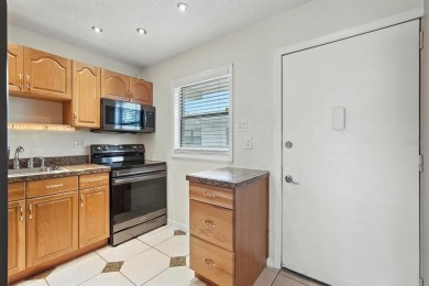 Welcome to this stylish and move-in-ready 2-bedroom, 2-bathroom on Daytona Beach Golf Club in Florida - for sale on GolfHomes.com, golf home, golf lot