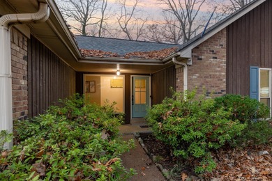 Fantastic location in the desirable Lakeland school district on Stonebridge Golf Club in Tennessee - for sale on GolfHomes.com, golf home, golf lot