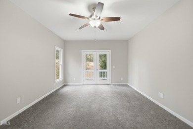 Golf Course View, Community Pool - 3 bedroom, 2.5 bath home with on The Neuse Golf Club in North Carolina - for sale on GolfHomes.com, golf home, golf lot