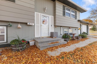 Welcome to this charming four-bedroom, two-bath home in on YMCA Golf Course in South Dakota - for sale on GolfHomes.com, golf home, golf lot