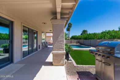 MODERN amenities & exceptional energy efficiency accentuate this on Cottonwood Country Club in Arizona - for sale on GolfHomes.com, golf home, golf lot