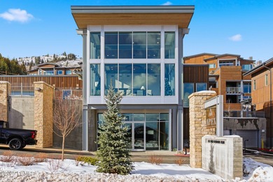 If you're seeking a luxurious ski-mountain getaway, then look no on Canyons Golf Course in Utah - for sale on GolfHomes.com, golf home, golf lot