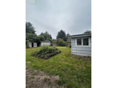 Charming Coastal Opportunity in Gearhart. Tucked away on a on Gearhart Golf Links in Oregon - for sale on GolfHomes.com, golf home, golf lot