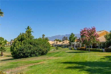 Charming Golf Course Home in Sun Lakes Country Club - 55+ on Sun Lakes Country Club in California - for sale on GolfHomes.com, golf home, golf lot