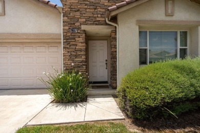 Relaxed Resort-Style Living in The Oasis - 55+ Community

 on Menifee Lakes Country Club - Lakes in California - for sale on GolfHomes.com, golf home, golf lot