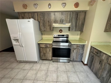 Move-in ready home in a 55+ community, ideal as a winter retreat on On Top of the World Golf Course in Florida - for sale on GolfHomes.com, golf home, golf lot