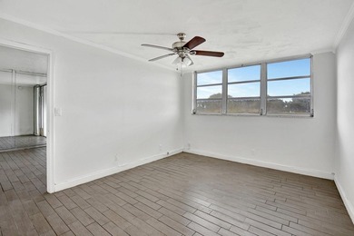 Largest One Bedroom On PGA Golf Course With Lake Views In on Hollybrook Golf and Tennis Club  in Florida - for sale on GolfHomes.com, golf home, golf lot