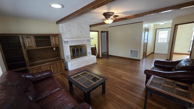 Welcome to market this beautifully updated 3 bedroom, 2 bath on Indian Hills Country Club in Arkansas - for sale on GolfHomes.com, golf home, golf lot