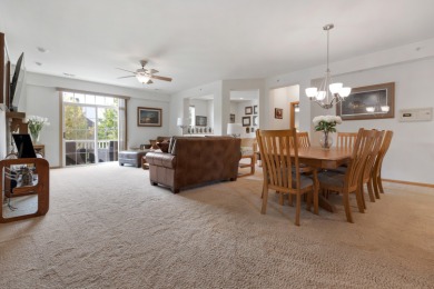 Luxury upper level rarely available 3 bedroom plus den 2 bath on Fox Run Golf Links in Illinois - for sale on GolfHomes.com, golf home, golf lot