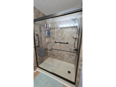 Nicely remodeled condo in Fairfield Bay! Enjoy an open floor on Mountain Ranch Golf Club in Arkansas - for sale on GolfHomes.com, golf home, golf lot