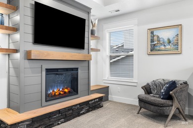 Welcome to this beautifully appointed home offering 5 bedrooms on SpurWing Country Club in ID - for sale on GolfHomes.com, golf home, golf lot