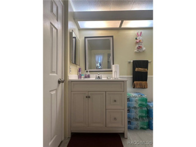 Welcome to this beautifully maintained 2-bedroom, 2-bathroom on Heather Golf and Country Club in Florida - for sale on GolfHomes.com, golf home, golf lot