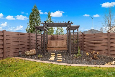 Welcome to this beautifully appointed home offering 5 bedrooms on SpurWing Country Club in ID - for sale on GolfHomes.com, golf home, golf lot