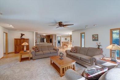 Bright & beautifully maintained this single-story ranch home in on Odana Hills Golf Course in Wisconsin - for sale on GolfHomes.com, golf home, golf lot