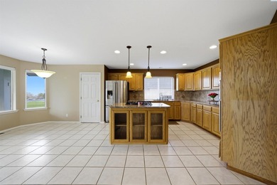 Are you ready to live your dream on the green? This beautiful on Canyon Lakes Golf Course in Washington - for sale on GolfHomes.com, golf home, golf lot