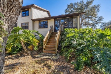 Unique Cottage End-Unit Condo that is beautifully furnished with on Citrus Hills Golf Club in Florida - for sale on GolfHomes.com, golf home, golf lot